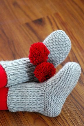 SOCKS MITTENS & BOOTIES